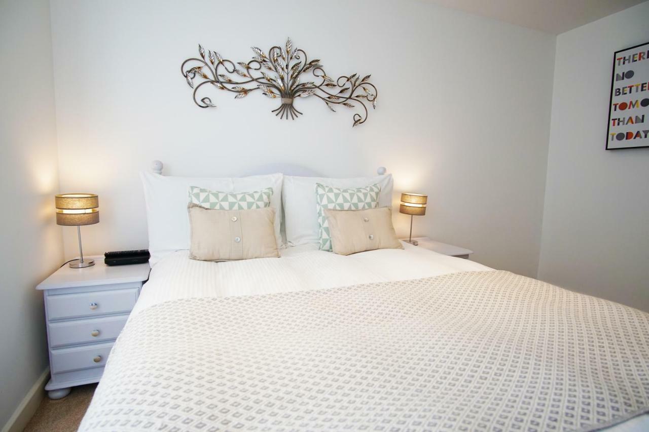 Ocean Views 4 Apartment Newquay  Bagian luar foto