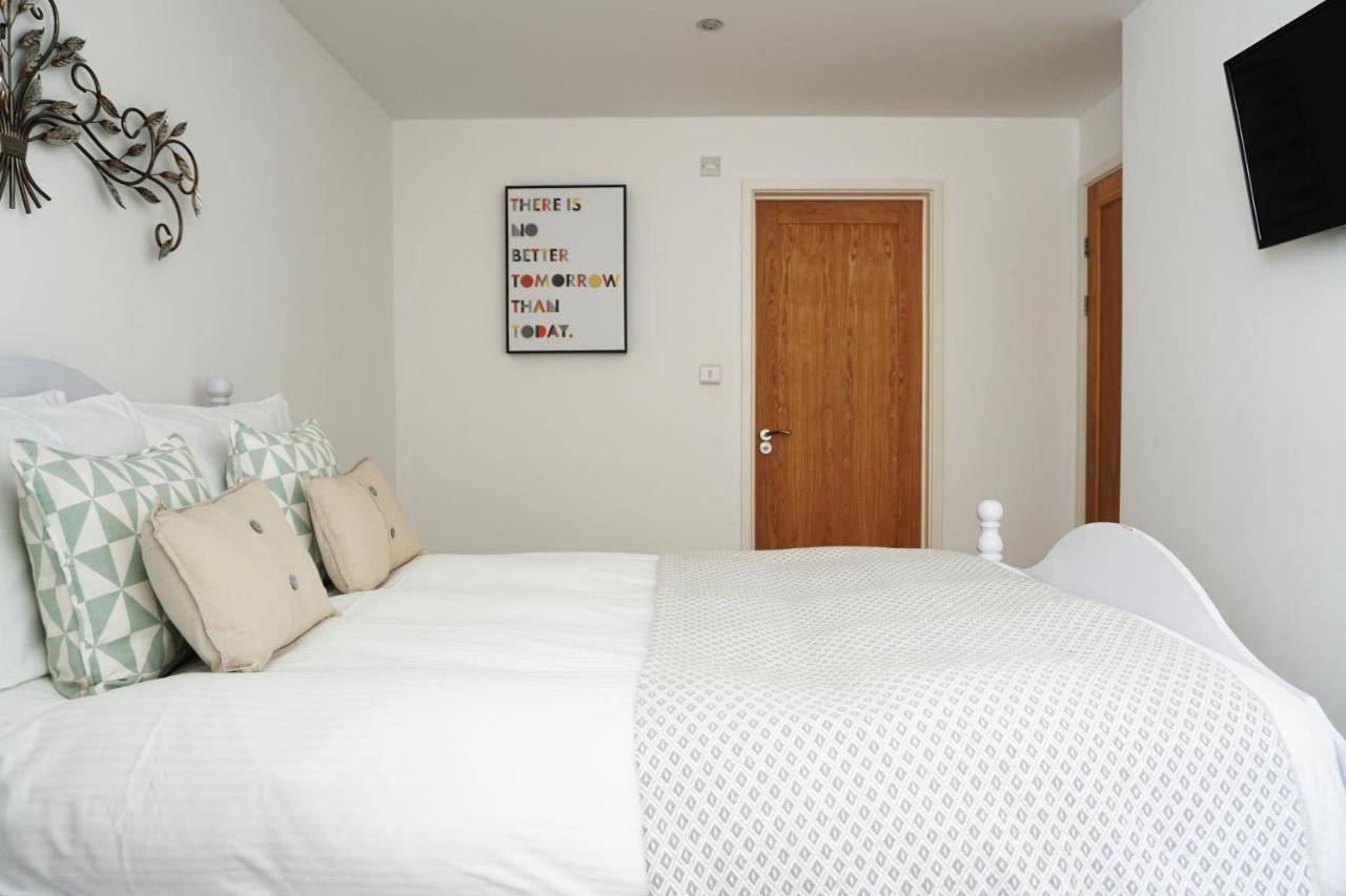Ocean Views 4 Apartment Newquay  Bagian luar foto